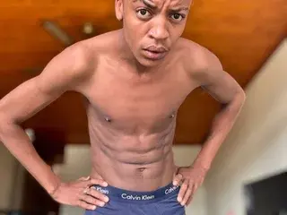 Streamate Free Live Porn of FreakyNicky