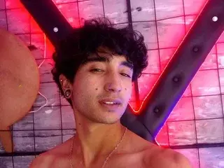 Streamate Best Webcam of LaurynAndNarem