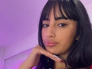 Streamate Live Porn of RoxxaneDamiana