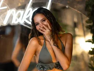 Streamate Live Sex Cam of LolaaDream