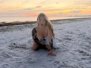 Streamate Adult Video Chat of Artistgirl