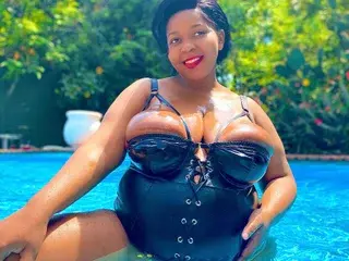 Streamate Private Sex Chat of BIGBUSTYNANA