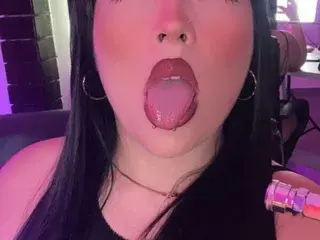 Streamate Free Live Porn of Emberrvelvet