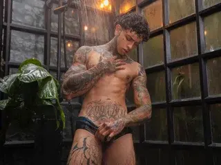 Streamate Nude Webcam of Aron_ford