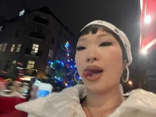 Streamate Live Sex Cam of lolaspinner