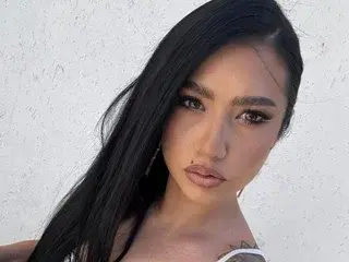 Streamate Watch Live Sex Cams of LOUYSE