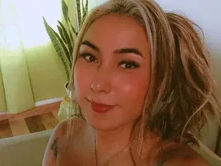 Streamate Adult Webcam of LucySweet24