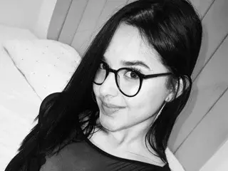 Streamate Sex Cam of EllyyG