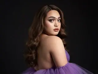 Streamate Adult Webcam of xHotSexyGoddessx