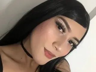 Streamate Free Live Porn of CamilaHarperr