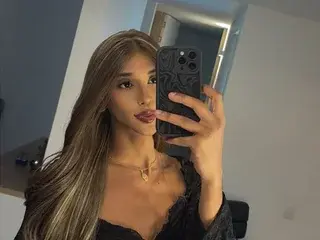 Streamate Live Porn of Sarah_angelz