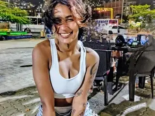 Streamate Sex Cam of SaraHottGirl69