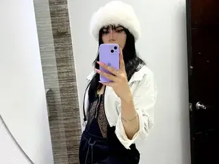 Streamate Sex Cam of Klhoe019
