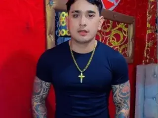 Streamate Free Porn Cam of JHOVIPAIN