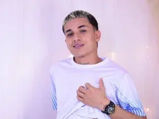 Streamate Live Sex of Matheus_Ic