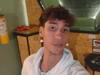 Streamate Live Porn of JupiterStar19