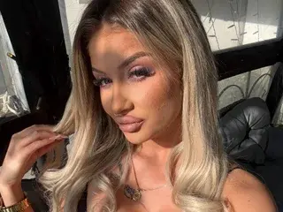 Streamate Live Sex Cam of LaraBrynn