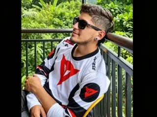 Streamate Sex Chat of NoahhKendall
