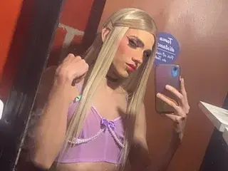 Streamate Nude Webcam of KENIABERTRUCC