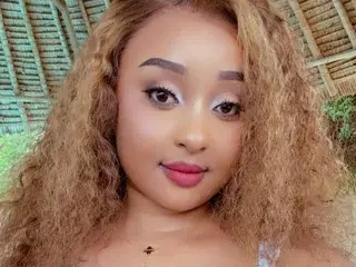 Streamate Live Sex of TeeBoobsie