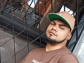 Streamate Live Sex of DERECK_BUZ