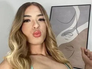 Streamate Private Sex Chat of NayshaLopesTS