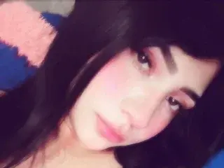 Streamate Adult Webcam of SalemSkylerr