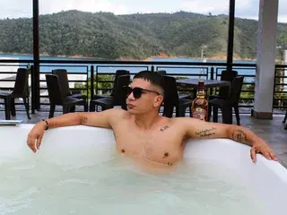 Streamate Live Sex Cam of brian_96