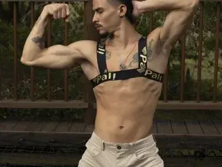 Streamate Live Sex of SharonTygaX