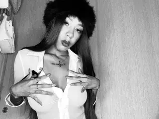 Streamate Sex Cam of LaizaSamtha