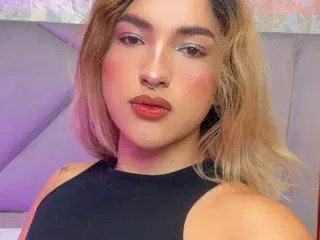 Streamate Watch Live Sex Cams of MissKatta19