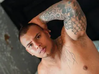 Streamate Sex Chat of LucasFoxtter