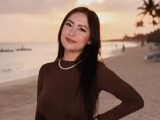 Streamate Best live sex cam show of DenniseHilton