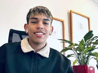 Streamate Live Porn of Cris_Judd