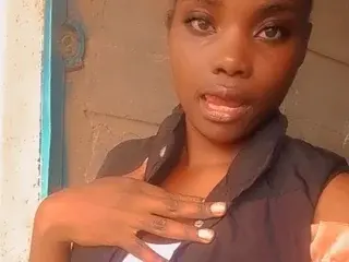 Streamate Sex Cam of Sexy_melloo