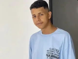 Streamate Live Sex Cam of BigMonstercoks