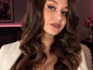 Streamate Live Sex of MissCrelly