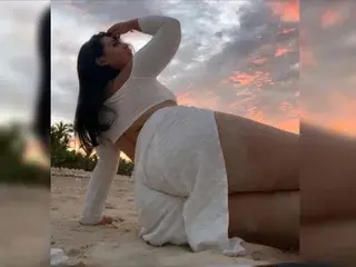 Streamate Live Porn of Alexaa_Morgan