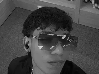 Streamate Free Porn Cam of Jake_Falcon