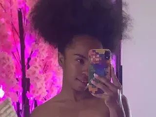 Streamate Free Porn Cam of Emma_Lovve