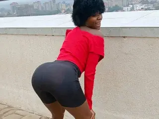 Streamate Live Sex Cam of NaughtyLittleRoxy