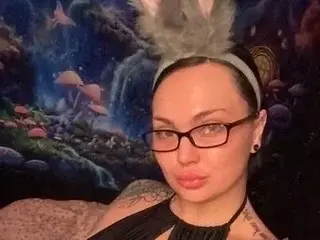 Streamate Free Live Porn of KikkaKink