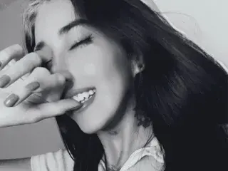 Streamate Best live sex cam show of MissLisandra