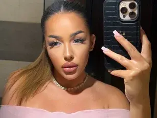 Streamate Best live sex cam show of LisaLorenz