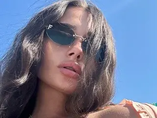 Streamate Free Live Porn of AlishaSkye