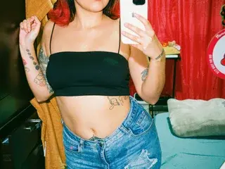 Streamate Best live sex cam show of Bellauwu