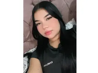 Streamate Free Live Porn of EmiliaJenner