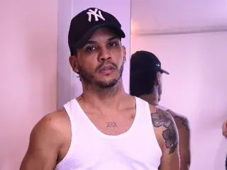 Streamate Sex Cam of RickyVill100
