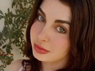 Streamate Live Sex Cam of SarinaSapphire