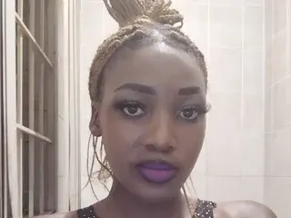 Streamate Live Sex Cam of Ms_Smileyxxx